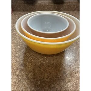 Vintage Pyrex Mixing NestingBowls Set Primary Colors Fiesta 401 402 403 SET of 3